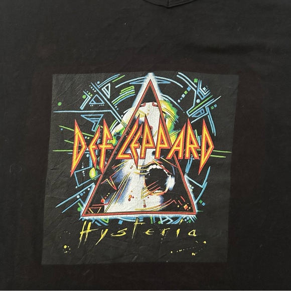 Def Leppard Graphic Tee - Picture 2 of 5